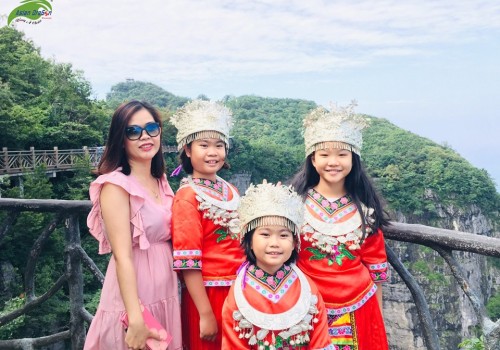 Tour du lịch Phượng Hoàng cổ trấn khởi hành ngày 20-6-2019